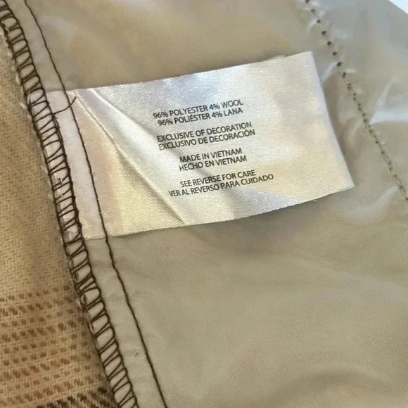 Banana republic - Picture 4 of 4